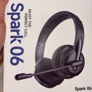 Spark 06 Wireless Headset with Microphone